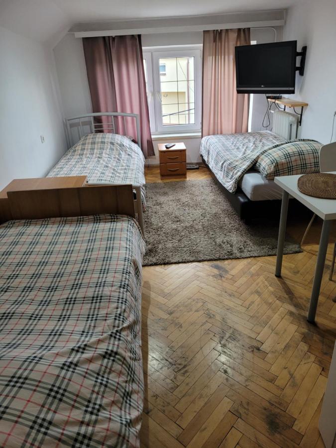 Apartament Cichy I Wygodny Stalowa Wola Ngoại thất bức ảnh