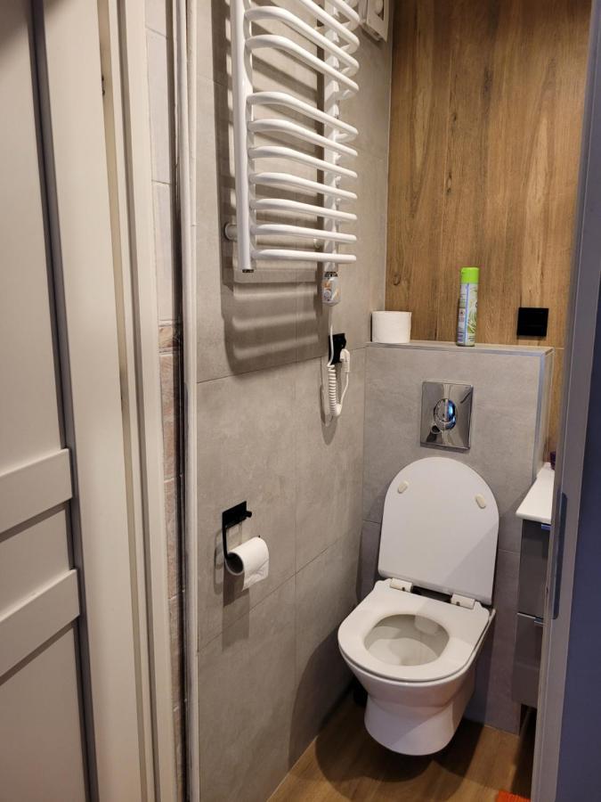 Apartament Cichy I Wygodny Stalowa Wola Ngoại thất bức ảnh